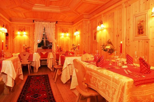 Hotel Corona Krone Selva di Val Gardena Zewnętrze zdjęcie