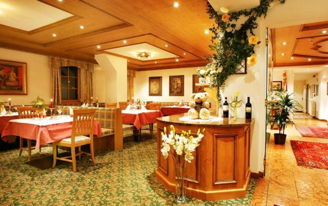 Hotel Corona Krone Selva di Val Gardena Zewnętrze zdjęcie