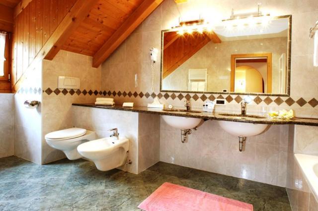 Hotel Corona Krone Selva di Val Gardena Zewnętrze zdjęcie