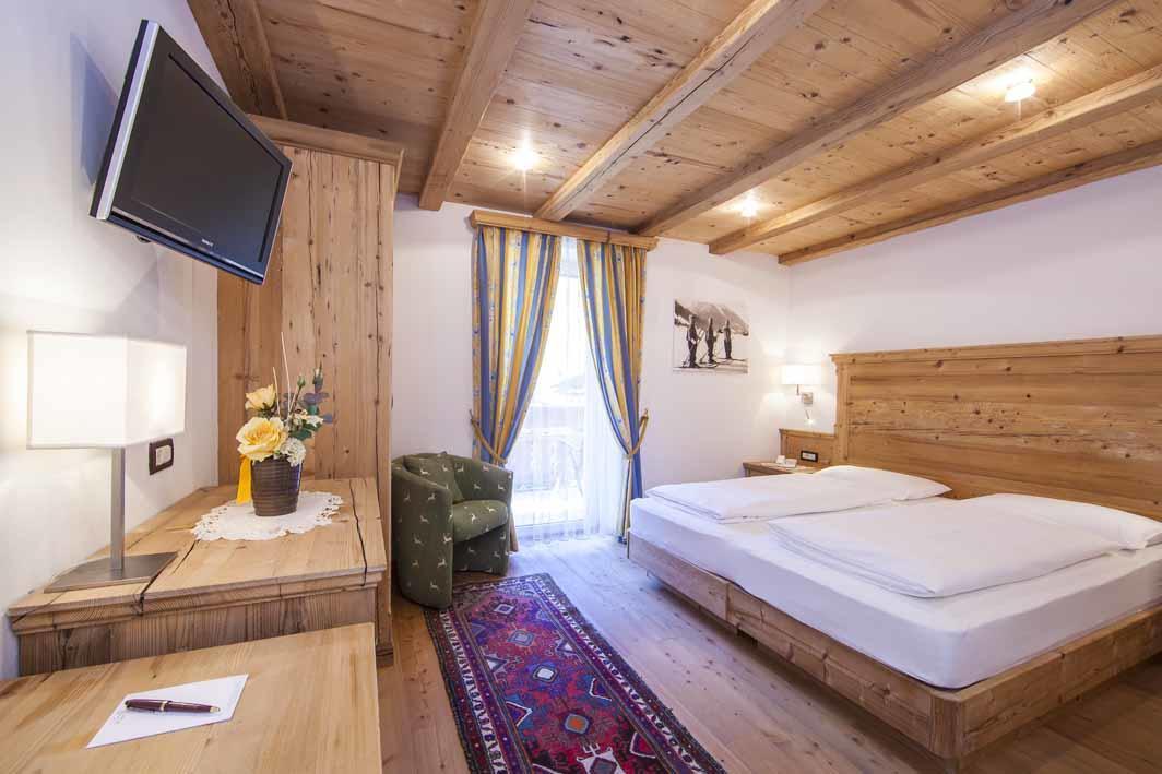 Hotel Corona Krone Selva di Val Gardena Pokój zdjęcie