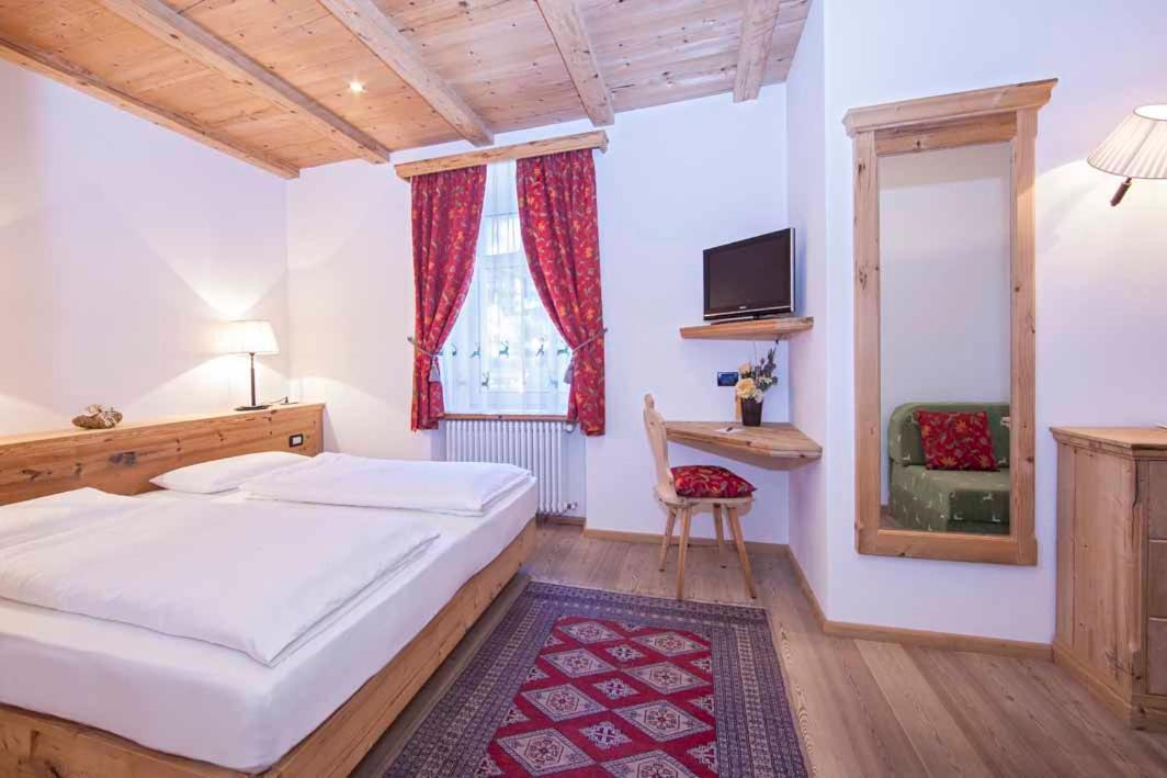 Hotel Corona Krone Selva di Val Gardena Zewnętrze zdjęcie